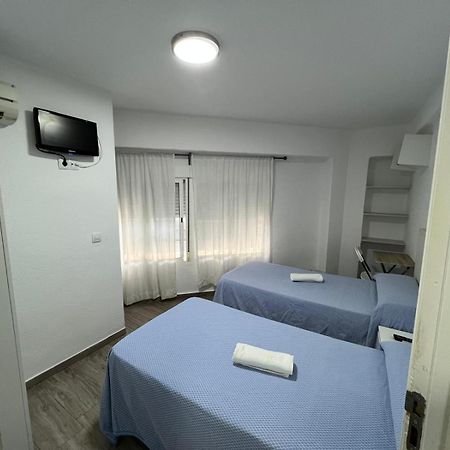 אליקאנטה Guesthouse Central מראה חיצוני תמונה