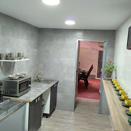 אליקאנטה Guesthouse Central מראה חיצוני תמונה