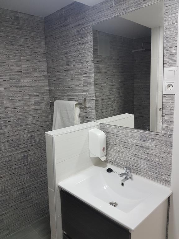 אליקאנטה Guesthouse Central מראה חיצוני תמונה