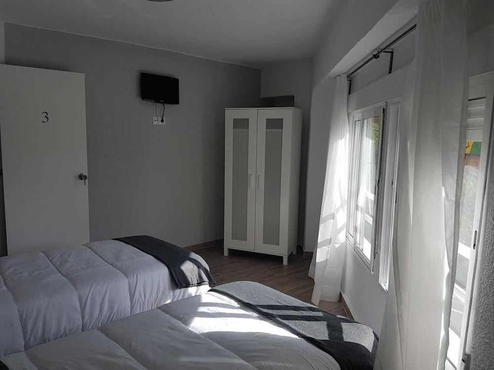 אליקאנטה Guesthouse Central מראה חיצוני תמונה